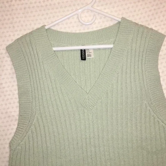 H&M Tops Hm Divided Pastel Green Sweater Vest Poshmark